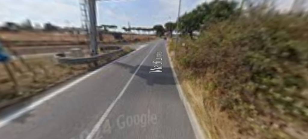 terreno agricolo in vendita a Roma in zona Giardini di Corcolle