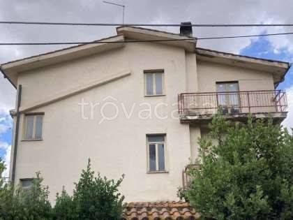 appartamento in vendita a Roma in zona Castel di Leva