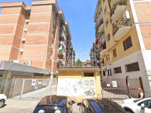 appartamento in vendita a Roma in zona Portuense