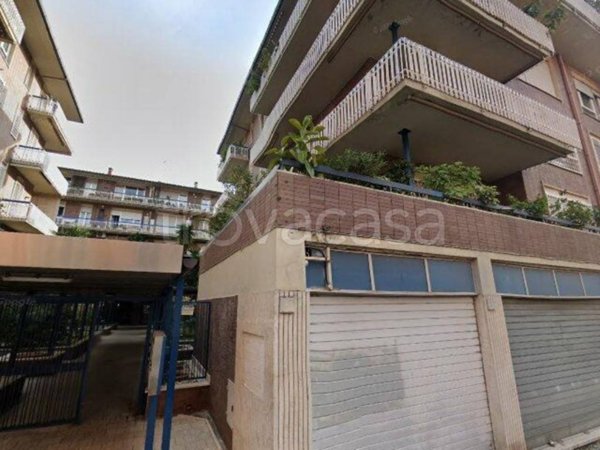appartamento in vendita a Roma in zona Appio Latino