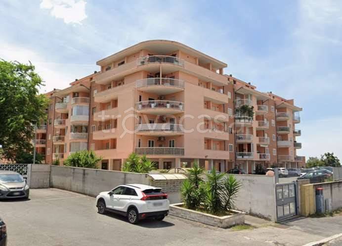 appartamento in vendita a Roma in zona Mezzocammino