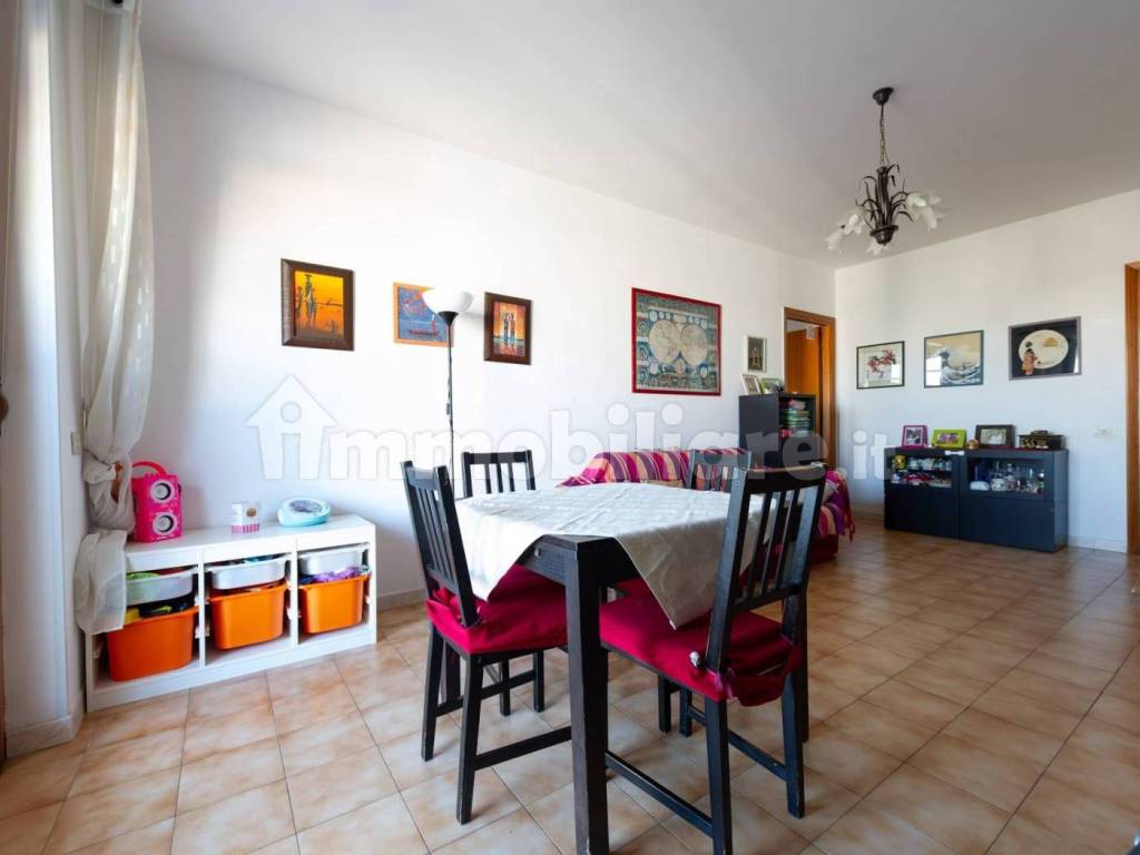 appartamento in vendita a Roma in zona Torre Maura