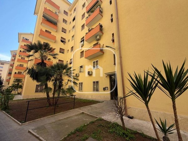 appartamento in vendita a Roma in zona Don Bosco