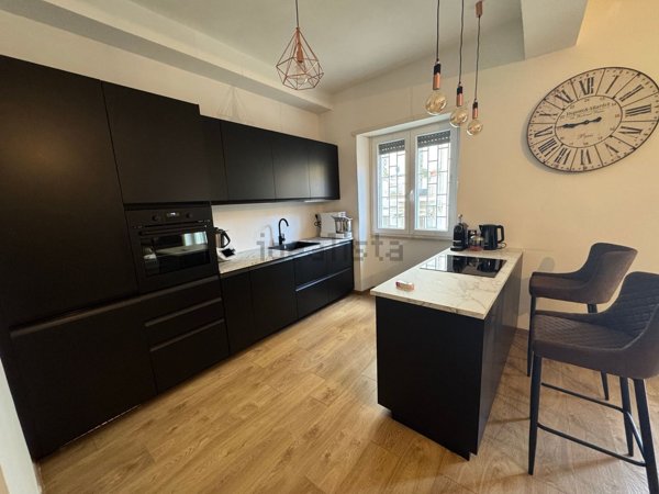 appartamento in vendita a Roma in zona Parione/Sant'Eustachio