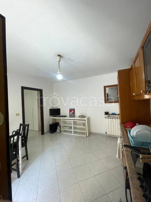 appartamento in vendita a Roma in zona Tuscolano