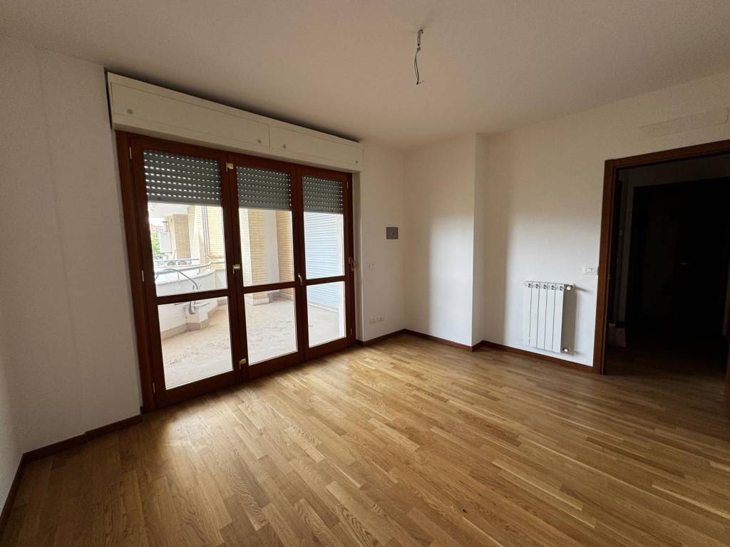 appartamento in vendita a Roma in zona Acilia