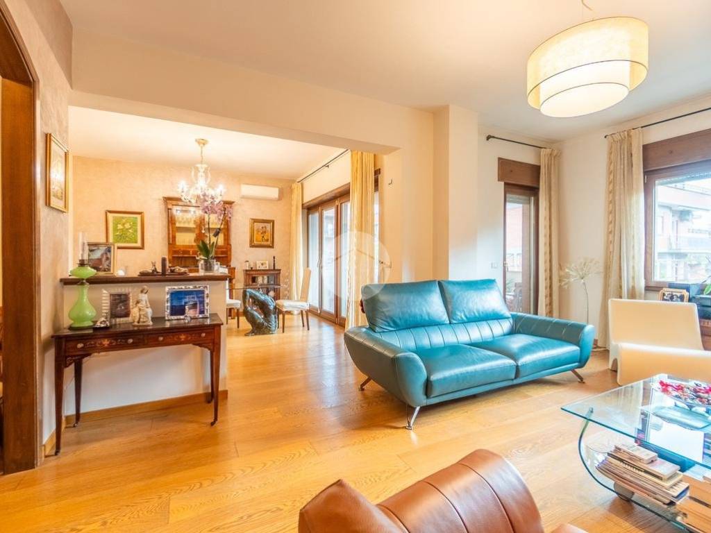 appartamento in vendita a Roma in zona Monte Sacro/Talenti