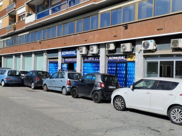 negozio in vendita a Roma in zona Flaminio