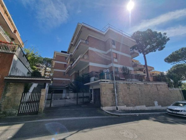 appartamento in vendita a Roma in zona Torrevecchia