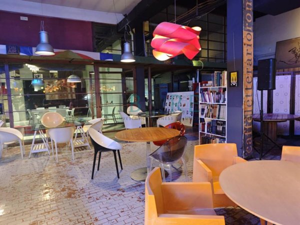 negozio in vendita a Roma in zona Ostiense