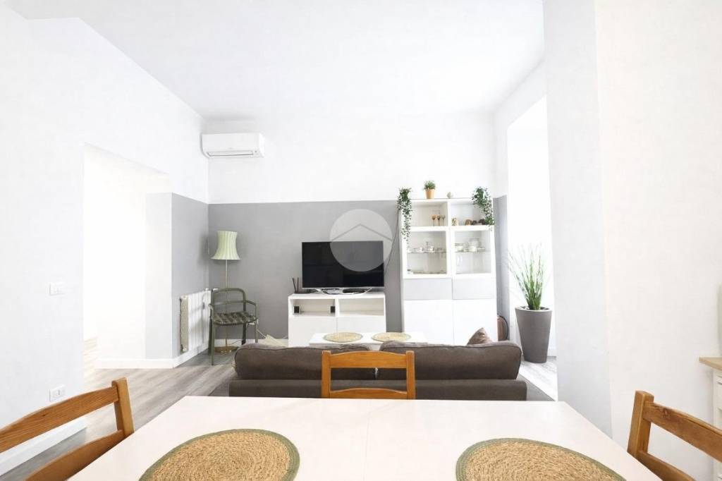 appartamento in vendita a Roma in zona Tuscolano