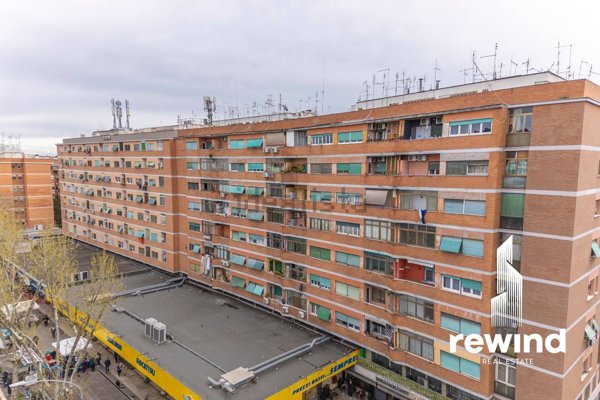 appartamento in vendita a Roma in zona Portuense