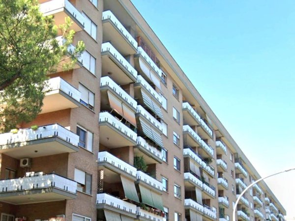 appartamento in vendita a Roma in zona Cinecittà