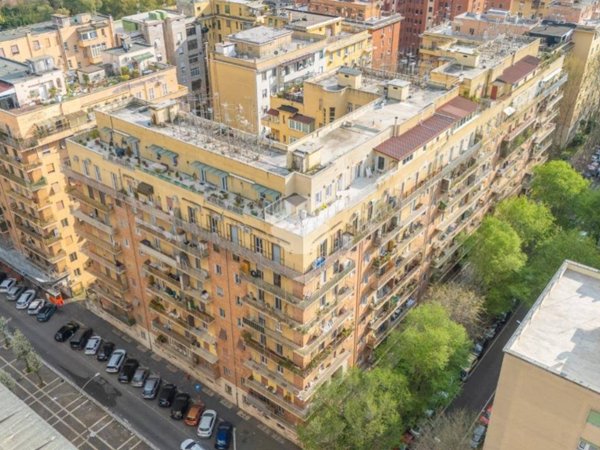 appartamento in vendita a Roma in zona Monte Sacro/Talenti