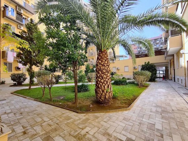 appartamento in vendita a Roma in zona Cinecittà