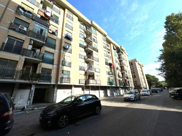 casa indipendente in vendita a Roma in zona Portuense