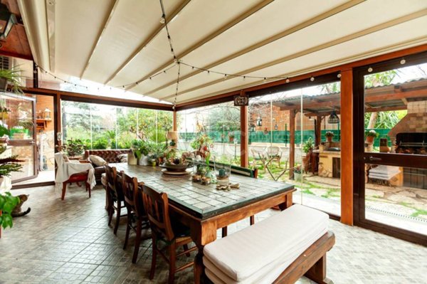 appartamento in vendita a Roma in zona Casal Morena