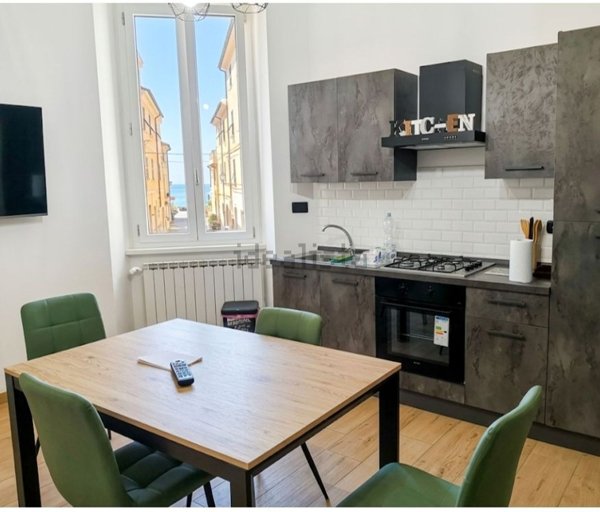 appartamento in vendita a Roma in zona Ostia