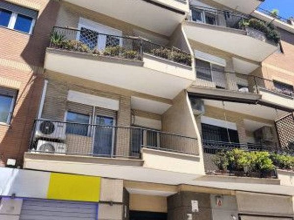 appartamento in vendita a Roma in zona Ostia