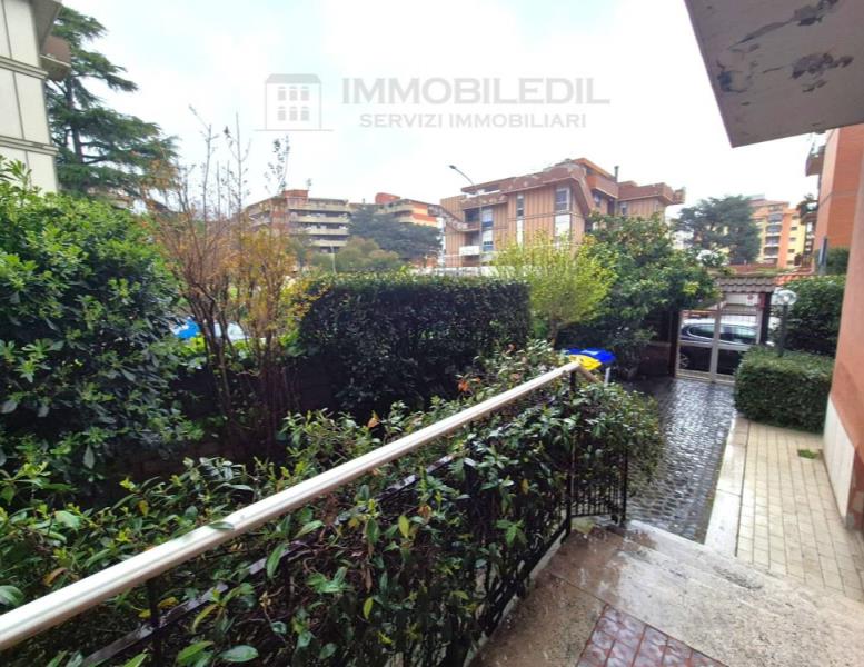 appartamento in vendita a Roma in zona Vigna Murata