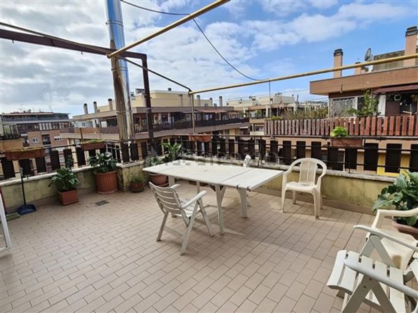 appartamento in vendita a Roma in zona Ostia