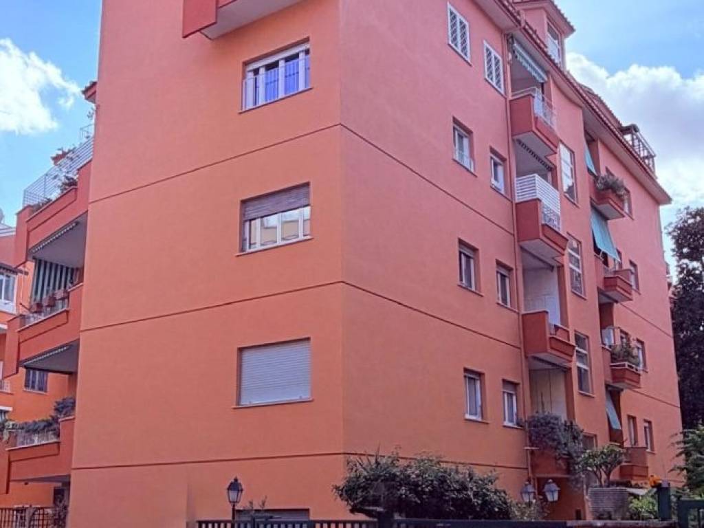 appartamento in vendita a Roma in zona Trieste