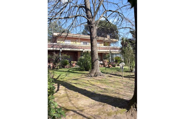 casa indipendente in vendita a Roma in zona Olgiata
