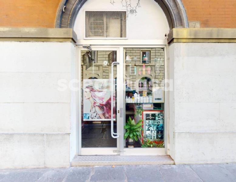 negozio in vendita a Roma in zona Rione Monti/Campitelli