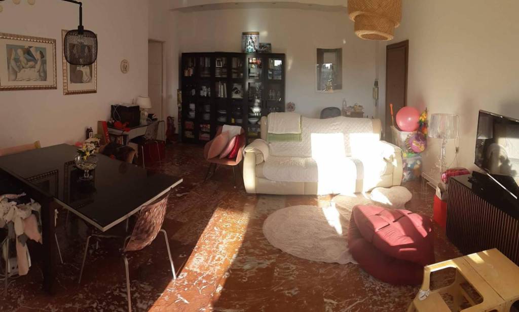 appartamento in vendita a Roma in zona EUR