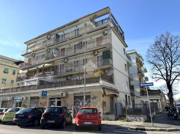appartamento in vendita a Roma in zona Prenestino-Centocelle