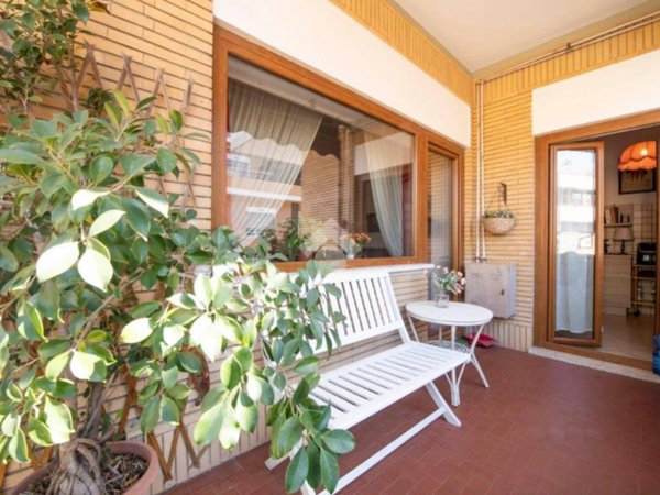 appartamento in vendita a Roma in zona Ostia