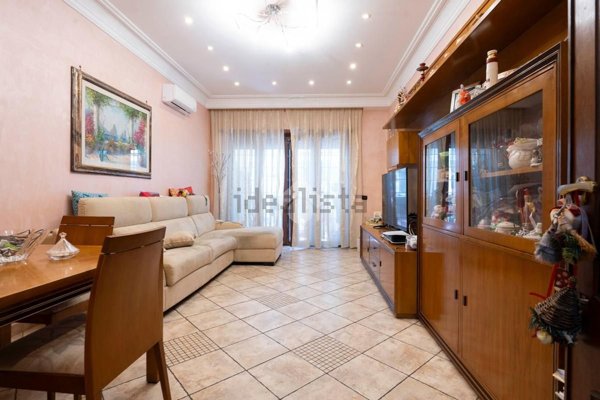 appartamento in vendita a Roma in zona Ostia