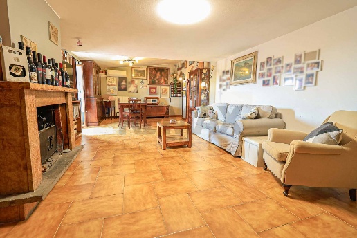 appartamento in vendita a Roma in zona Lunghezza