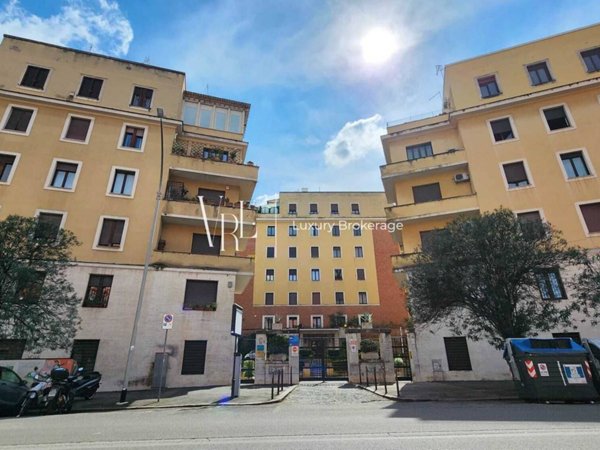 appartamento in vendita a Roma in zona Gianicolense