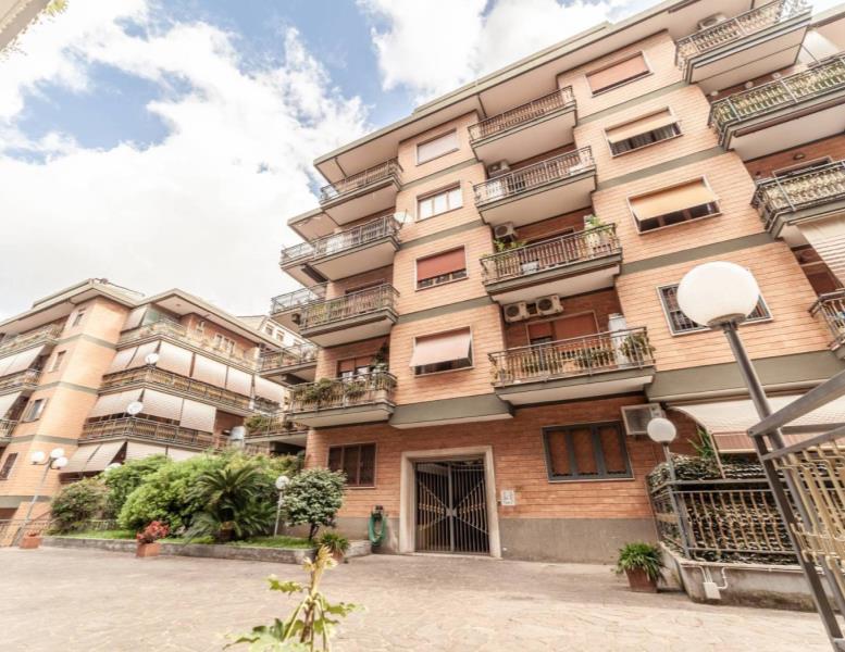 appartamento in vendita a Roma in zona Collatino