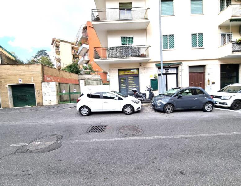 negozio in vendita a Roma
