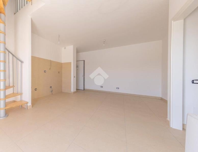 appartamento in vendita a Roma in zona Castelverde