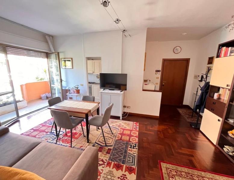 appartamento in vendita a Roma in zona Tor di Quinto