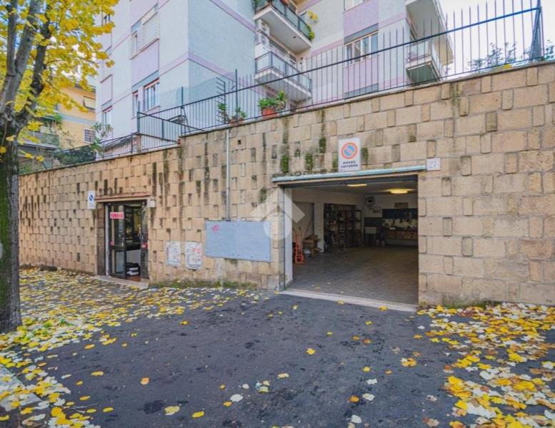 casa indipendente in vendita a Roma in zona Vigna Murata