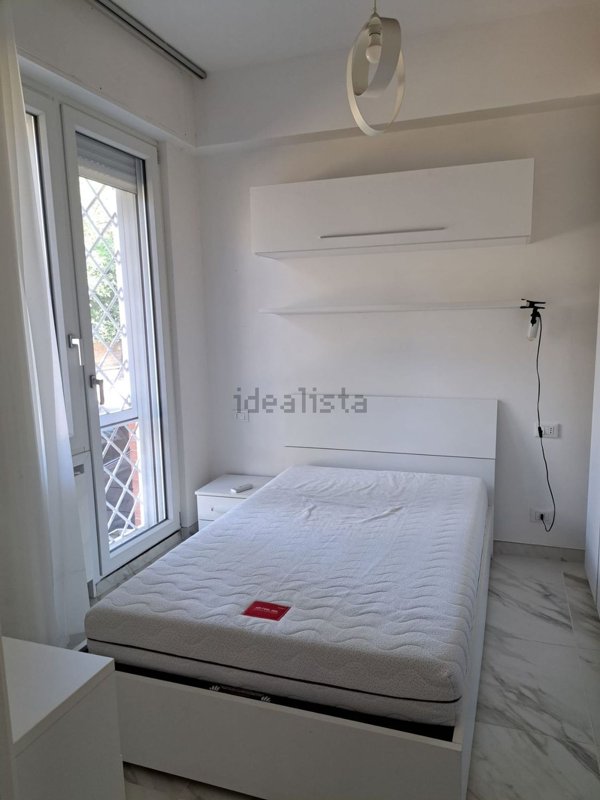 appartamento in vendita a Roma in zona Torre Spaccata