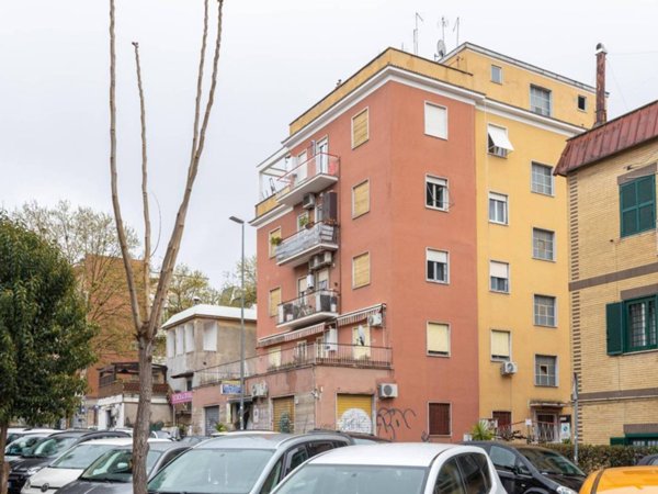 appartamento in vendita a Roma in zona Prenestino-Centocelle