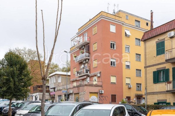 appartamento in vendita a Roma in zona Prenestino-Centocelle