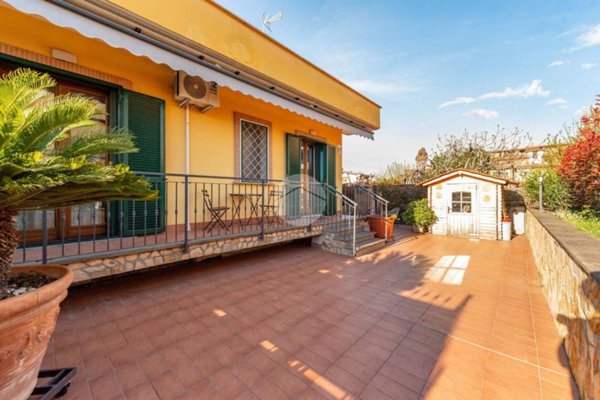 casa indipendente in vendita a Roma in zona Borghesiana