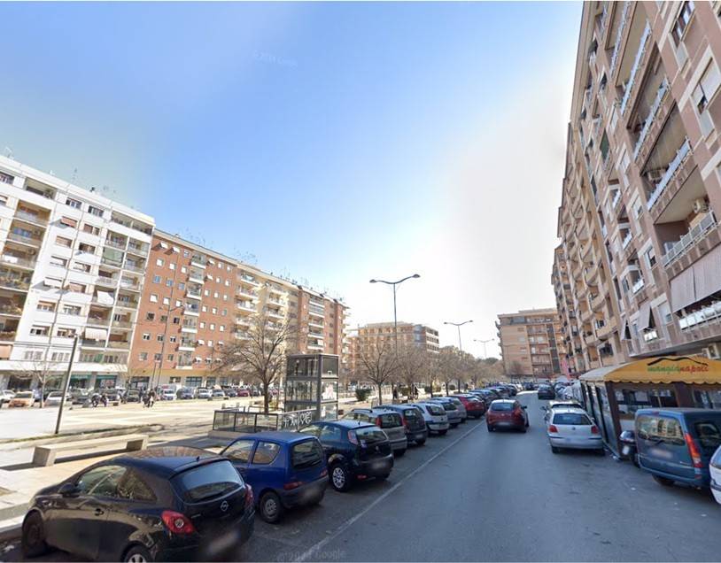 appartamento in vendita a Roma in zona Prenestino-Labicano