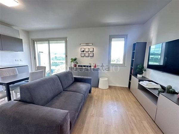 appartamento in vendita a Roma in zona Ardeatino