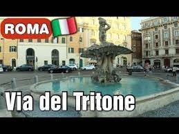 appartamento in vendita a Roma in zona Trevi-Colonna