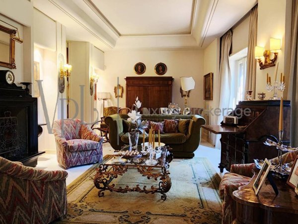 casa indipendente in vendita a Roma in zona San Saba - Ripa