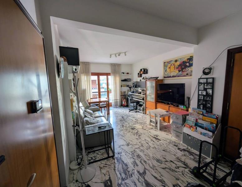 appartamento in vendita a Roma in zona Ostiense
