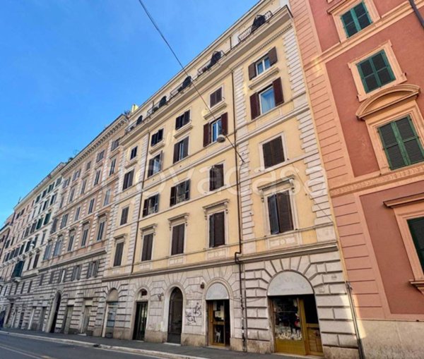 appartamento in vendita a Roma in zona Esquilino