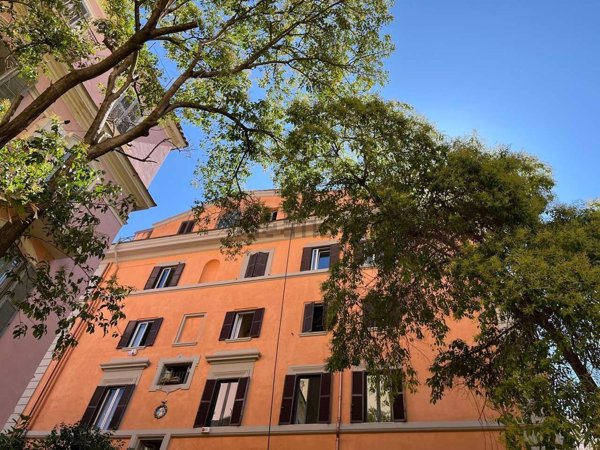 appartamento in vendita a Roma in zona Celio
